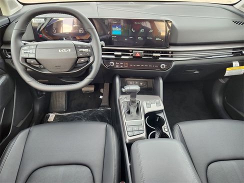 New 2026 Kia Sportage EX w/ EX Panorama Roof Package image 10