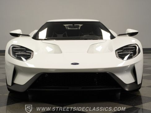 Used 2017 Ford GT image 17