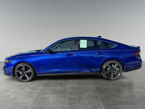 Used 2024 Honda Accord Sport image 2