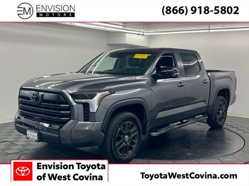 Used 2024 Toyota Tundra Limited image 1