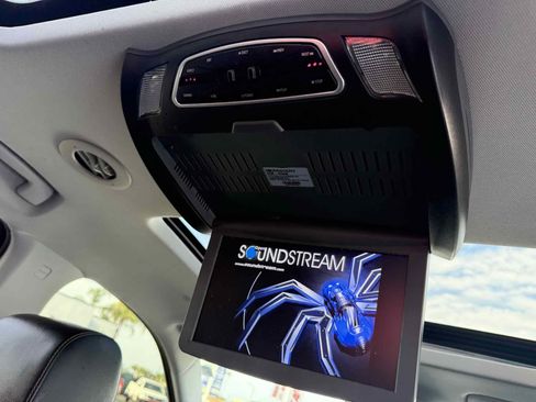 Used 2018 Chevrolet Traverse Premier image 7