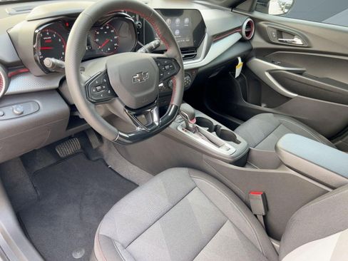 New 2026 Chevrolet Trax LS w/ LS Convenience Package FWD image 4