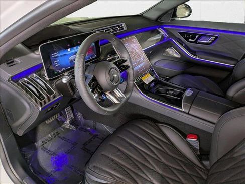 New 2025 Mercedes-Benz S 63 AMG S image 3