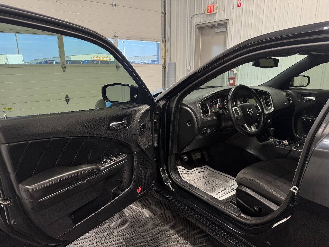 Used 2014 Dodge Charger R/T AWD/4WD image 6