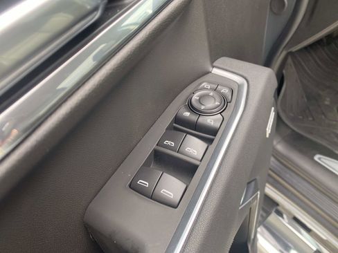 Used 2026 GMC Sierra 1500 SLT w/ SLT Premium Plus Package image 19