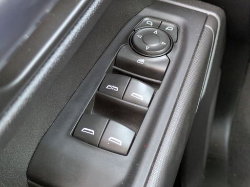 Used 2024 Chevrolet Silverado 1500 Custom image 19