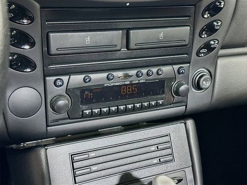 Used 2001 Porsche Boxster image 14