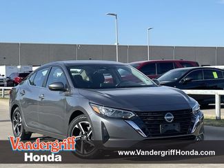Used 2025 Nissan Sentra SV FWD video 1