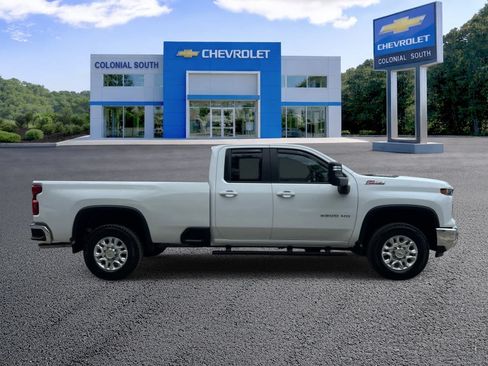 Certified 2025 Chevrolet Silverado 2500 LT w/ Safety Package AWD/4WD image 7