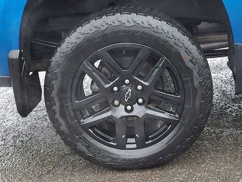 Used 2022 Chevrolet Silverado 1500 Custom Trail Boss w/ LPO, Dark Essentials Package image 33