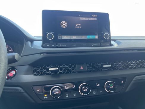 New 2025 Honda Accord SE image 18