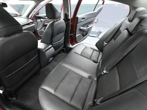Used 2019 Nissan Altima 2.0 SR FWD image 37