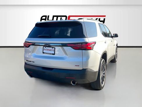 Used 2022 Chevrolet Traverse RS w/ LPO, Floor Liner Package AWD/4WD image 7