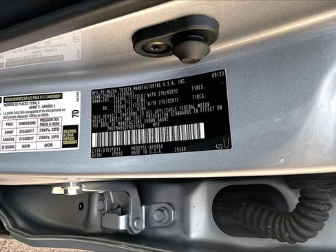 Used 2023 Toyota Corolla Cross AWD Hybrid image 34