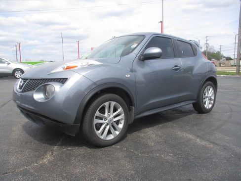 Used 2011 Nissan Juke S image 1