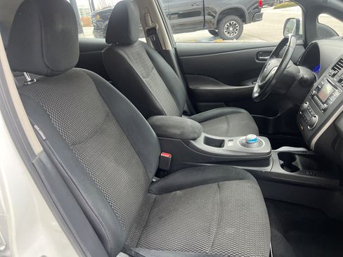 Used 2013 Nissan Leaf S w/ Charger Pkg image 26