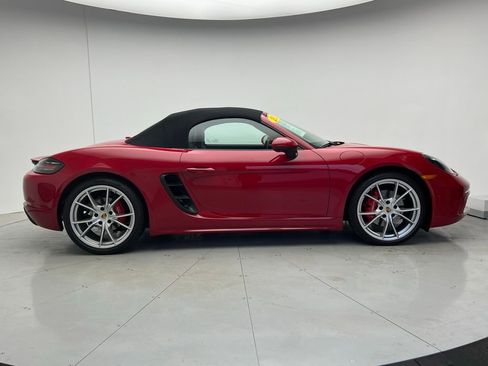 Certified 2023 Porsche 718 Boxster S image 32