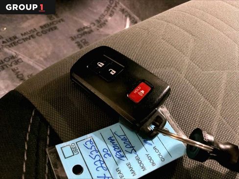 Certified 2020 Toyota Tacoma TRD Sport w/ Technology Package image 15