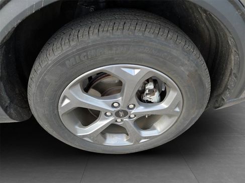 Used 2025 Ford Escape ST-Line AWD/4WD image 34