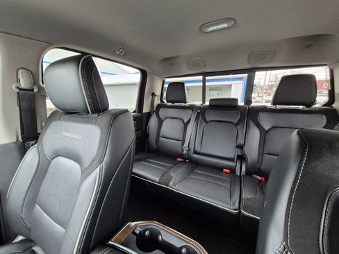 Used 2022 RAM 1500 Laramie AWD/4WD image 26