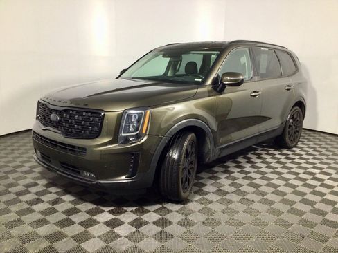 Used 2021 Kia Telluride SX w/ SX Prestige Package image 7