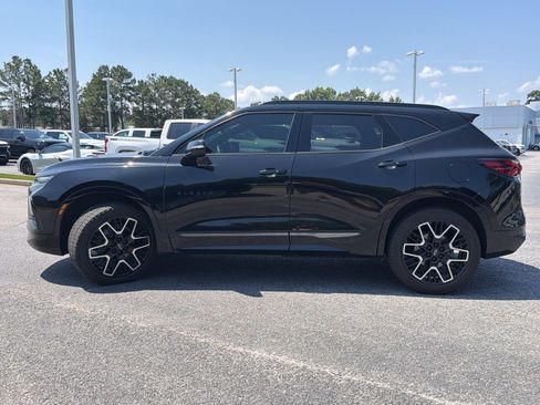 Used 2021 Chevrolet Blazer RS w/ Enhanced Convenience Package FWD image 9