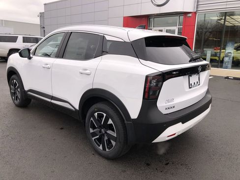 New 2026 Nissan Kicks SV w/ SV Premium Package image 12