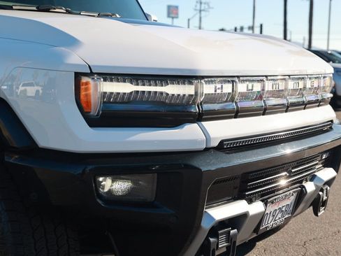 Used 2025 GMC Hummer EV 2X AWD/4WD image 7