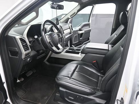 Used 2021 Ford F250 Lariat w/ Lariat Value Package image 11