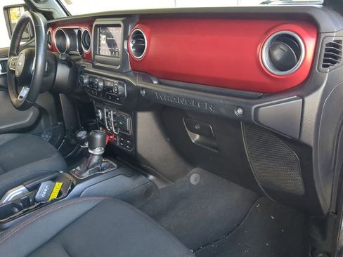 Used 2018 Jeep Wrangler Unlimited Rubicon w/ Dual Top Group image 20