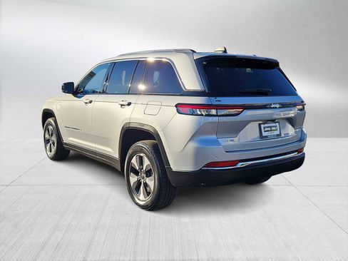 Used 2022 Jeep Grand Cherokee Limited 4xe image 6