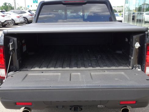 Used 2023 Honda Ridgeline Black Edition image 8