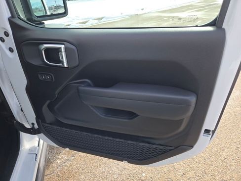 Certified 2025 Jeep Wrangler Unlimited Sport S 4xe image 7