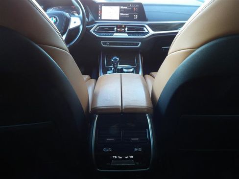 Used 2021 BMW X7 xDrive40i w/ Parking Assistance Package image 20