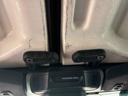 Used 2025 Jeep Wrangler Unlimited Sport AWD/4WD image 27