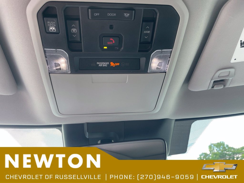Used 2024 Toyota Tundra Limited w/ Power Package AWD/4WD image 18
