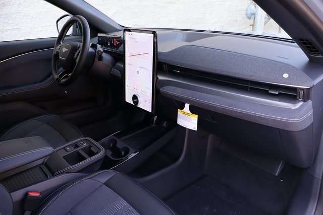 New 2025 Ford Mustang Mach-E GT w/ Interior Protection Package AWD/4WD image 38