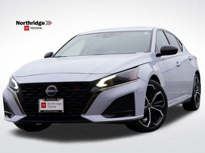 Used 2023 Nissan Altima 2.5 SR w/ SR Premium Package