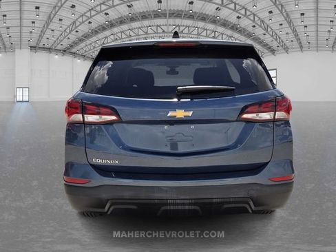 Certified 2024 Chevrolet Equinox LS w/ LS Convenience Package FWD image 6