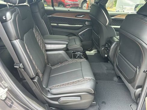 New 2026 Jeep Grand Cherokee L Summit AWD/4WD image 15