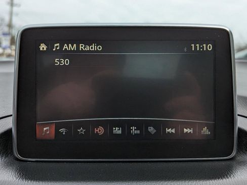 Used 2016 MAZDA MAZDA3 i Sport image 21