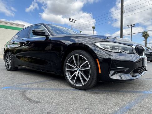 Used 2021 BMW 330i Sedan w/ Driving Assistance Package RWD image 9