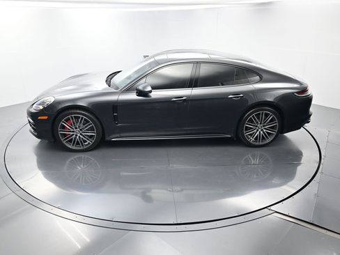 Used 2022 Porsche Panamera 4S image 38
