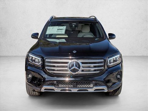 New 2026 Mercedes-Benz GLB 250 image 8