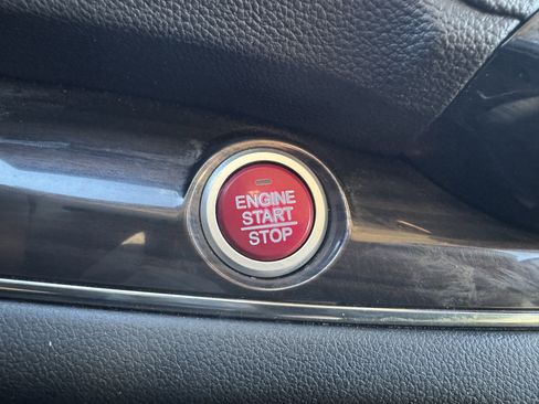 Used 2015 Honda CR-V EX-L image 27