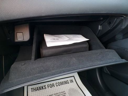 Used 2020 Nissan Murano SV image 32