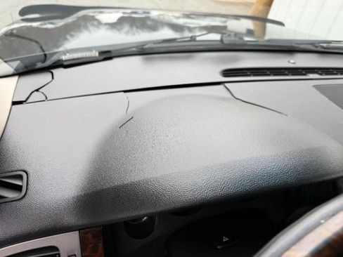 Used 2013 GMC Yukon XL Denali image 39