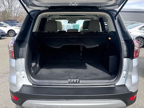 Used 2017 Ford Escape SE w/ SE Cold Weather Package FWD image 31