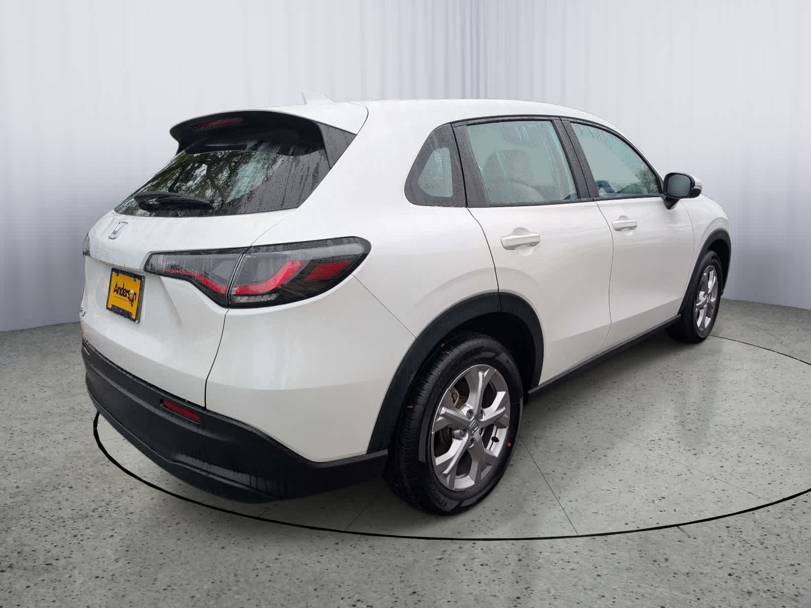 Certified 2025 Honda HR-V LX image 3