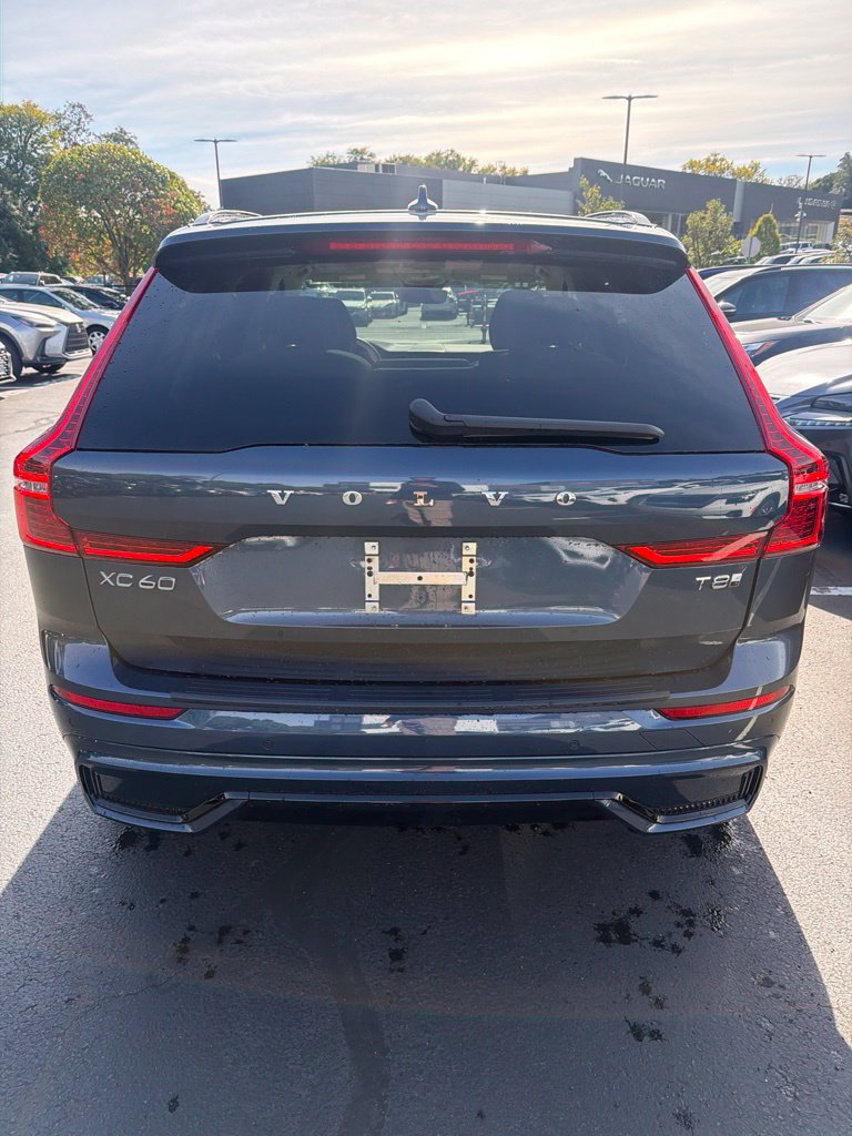 Certified 2025 Volvo XC60 T8 Plus w/ Climate Package AWD/4WD image 7